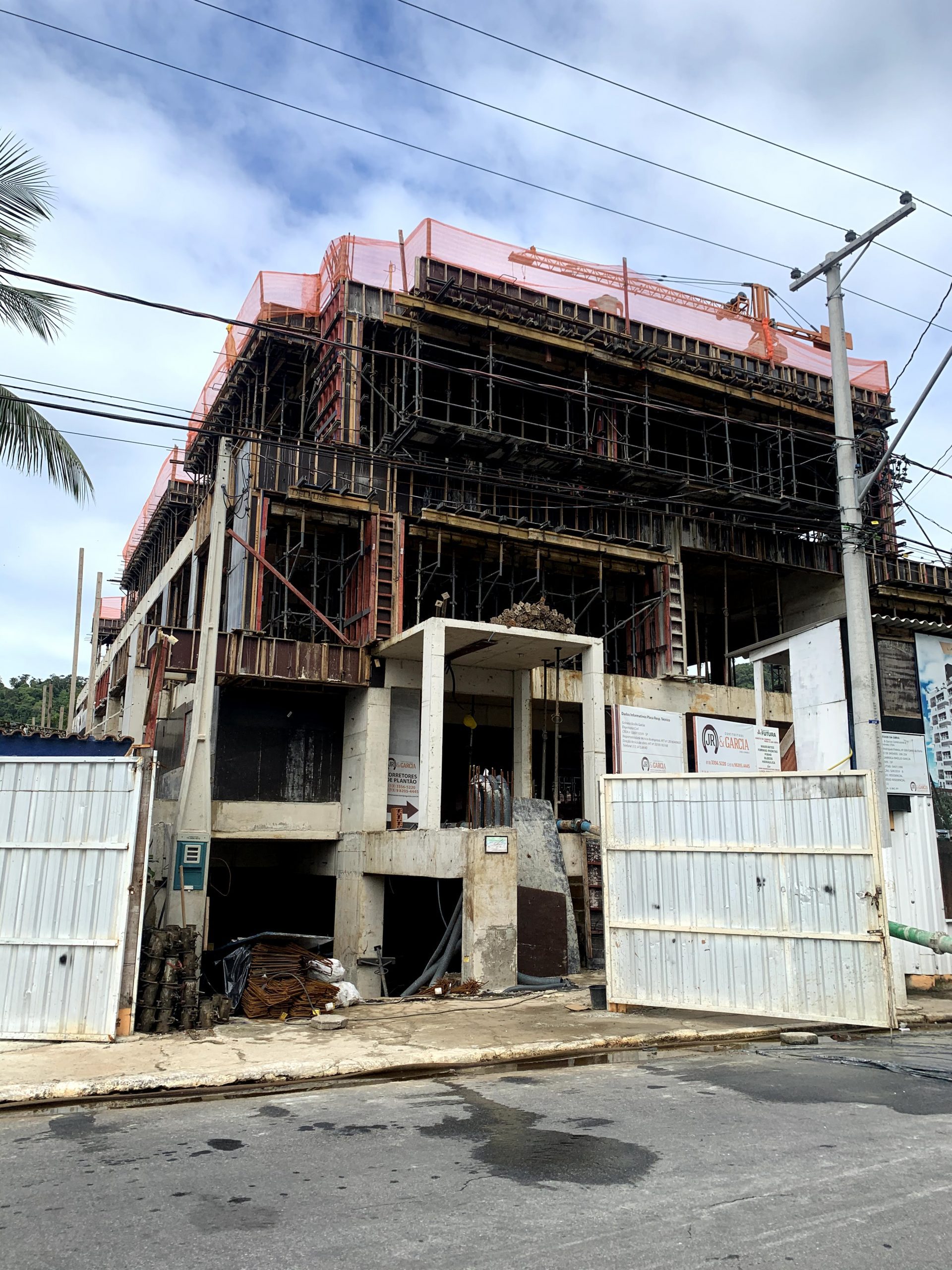 Obra - Autentic 154 Residence - Canto do Forte - Construtora JR e Garcia - Praia Grande SP